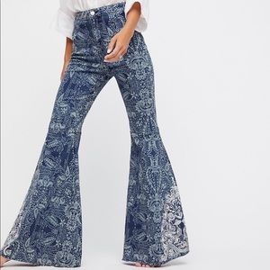 Free People Float On Flares